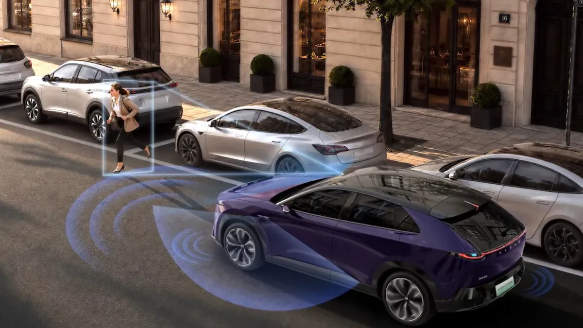 Mazda CX-6e elektrikli SUV LiDAR sensörü görünümü
