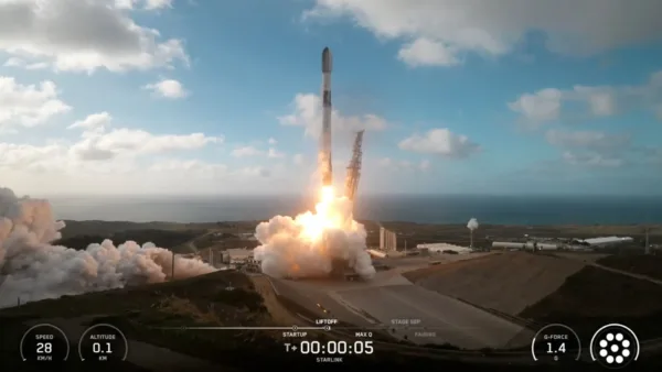 SpaceX, Starlink fırlatmalarını yavaşlatırken Kaliforniya’dan uydu gönderdi